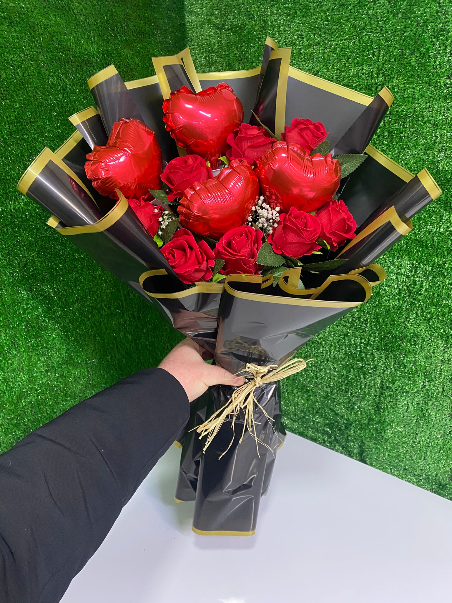 Aşkın 4 Kalbi Premium Buketi